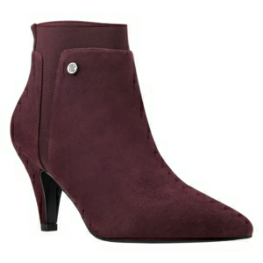 Bandolino Bari Pointy Toe Ankle Boot
